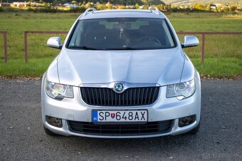 Škoda Superb Combi 2,0 TDI-125 kw Elegance 4X4 - 8
