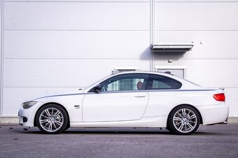 BMW E92 330d xDrive 180kw AT/6 2010 - 8