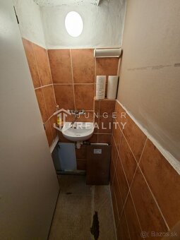 Exkluzívne – Na predaj obchodný priestor v Lubeníku - 8