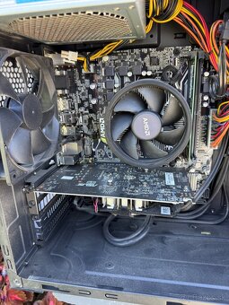 Počítač LYNX AMD RYZEN 5 SIXCORE - 8