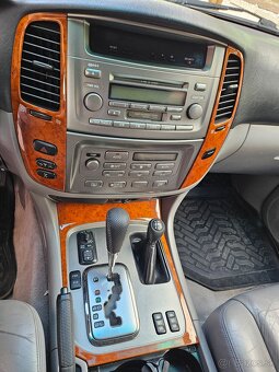 TOYOTA LAND CRUISER 100 4.7 LPG - 8