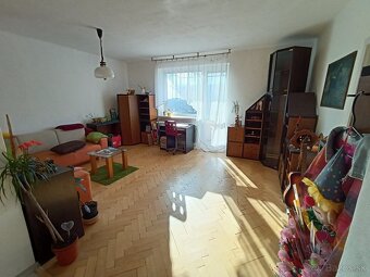 PRENAJMEME 2izbový BYT V CENTRE BANSKEJ BYSTRICE - 8