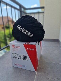 Predám prilbu LS2 XS - 8