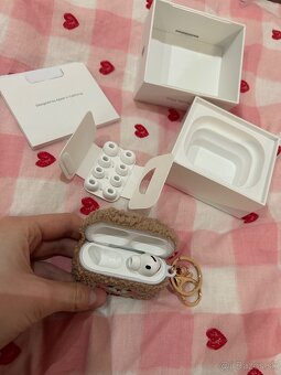 Apple AirPods pro 3 - 8