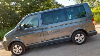Volkswagen T5 Caravelle 2,5 TDI - 96kw Comfortline - 8