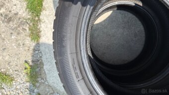 Celoročné pneu 225/50 R17 - 8