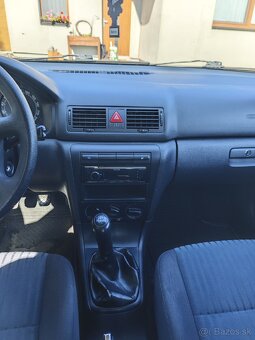 Škoda Octavia Tour 1.6 MPI 75KW - 8