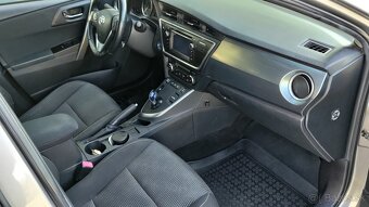 Toyota Auris Hybrid LPG Touring Sports Active Comfort - 8