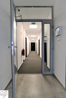 Polyfunkčný areál, obchodné, administratívne a skladové prie - 8