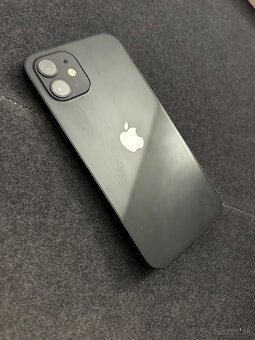 iPhone 12 64GB black - 100% batéria - 8