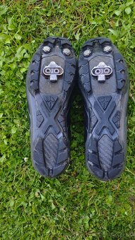 PEARL iZUMi tretry - 8