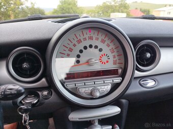 Mini Cooper D (R56) - 8