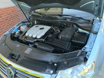 VW Passat variant B6 - 4motion - 8