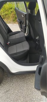Predám KIA Stonic 1.0-G3LC,74kW,MT 5,1 Prvý majiteľ - 8