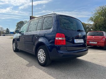 VW Touran 1.9 TDI diesel, 77kW, MT/6, rok:05.2006. - 8
