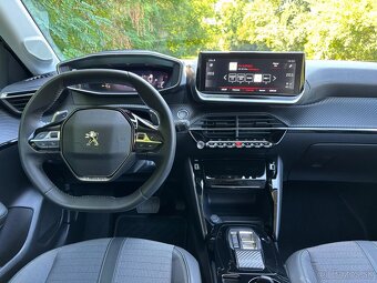 Peugeot 208 1.2 MHEV 100 Allure e-DCS6 - 8