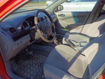 Chevrolet Lacetti - 8