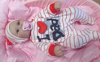 Realistická bábika Linda - 8