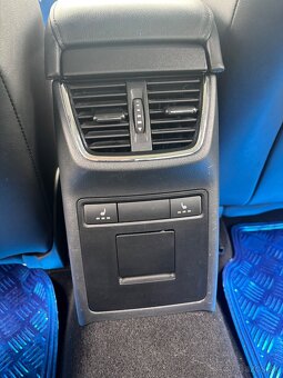 Škoda octavia 3 1.4tsi 110kw DSG - 8