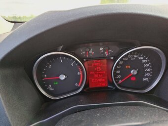 Ford Mondeo MK4 2.0 TDCI 96kW - 8