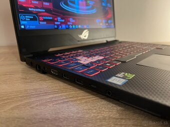 Herný notebook ASUS ROG STRIX SCAR II GL504GS - 8