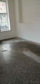 Predám,alebo prenájmem obchodík /28m2 v Handlovej 200e/mes - 8
