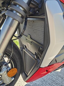 Ducati Streetfighter V2 (2022) • Záruka do 2027 • TOP stav - 8