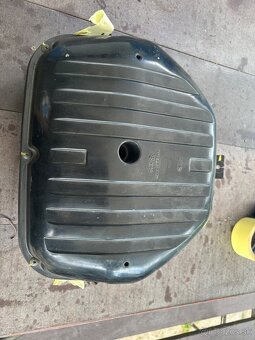 Gsxr 600 k5 diely - 8