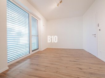 4 izb. byt (107 m2 + pozemok), 2x parking / Nitra, NOVOSTAVB - 8