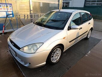 Ford Focus 1.6 benzín 74kw 2004 Nová STK a EK 110000km - 8