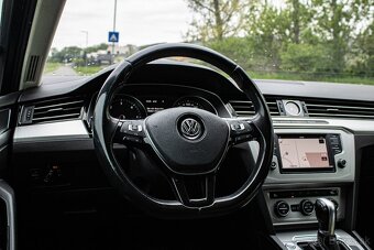 Volkswagen Passat Variant 2.0 TDI BMT Comfortline DSG - 8
