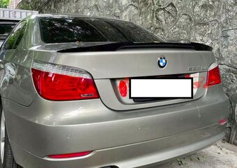 Lipo spoiler kridlo na kufor pre BMW rada 5 E60 - 8