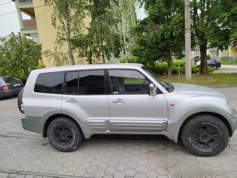 Mitsubishi Pajero 3,2 - 8