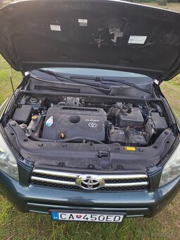 Toyota rav4 - 8