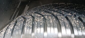 BMW X1 18d Xdrive - 8