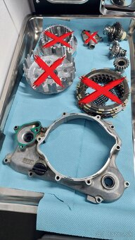 SUZUKI RM 125 K3 Náhradné Díly - 8