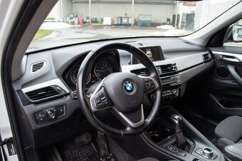 BMW X1 sDrive 18i Advantage A/T - 8
