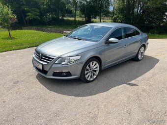 Volkswagen Passat CC - 8