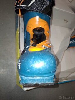 Scarpa č 44,5 + La Sportiva č 46 - 8