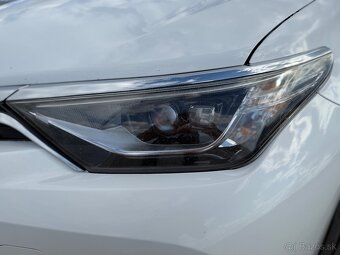 Toyota Auris 1.6 benzín 97kW Active Trend Plus - 8