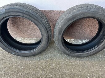 225/55 R19 - 8
