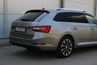 ŠKODA SUPERB Combi 2.0 TDI 110KW - 8