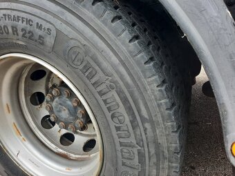 Mercedes Benz Actros - 8