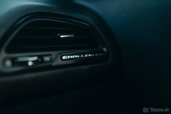 Dodge Challenger 3.6L - 8