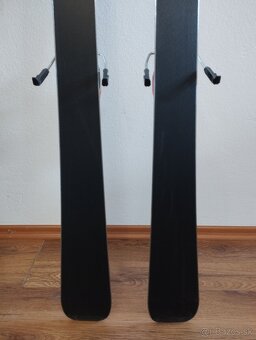 Predám lyže Rossignol Famous 4 + lyžiarky Nordica - 8