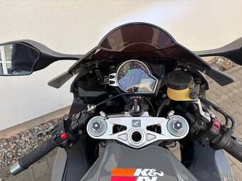 Honda CBR 1000 RR SC59 - 8