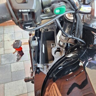 Honda CB 1300 SA - 8