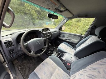 Toyota Landcruiser 90 3.0td - 8