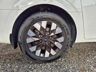 Hyundai Staria 2,2CRDi, LUXURY, Automat, 4x4 - 8