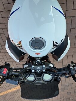 Honda cb650f - 8